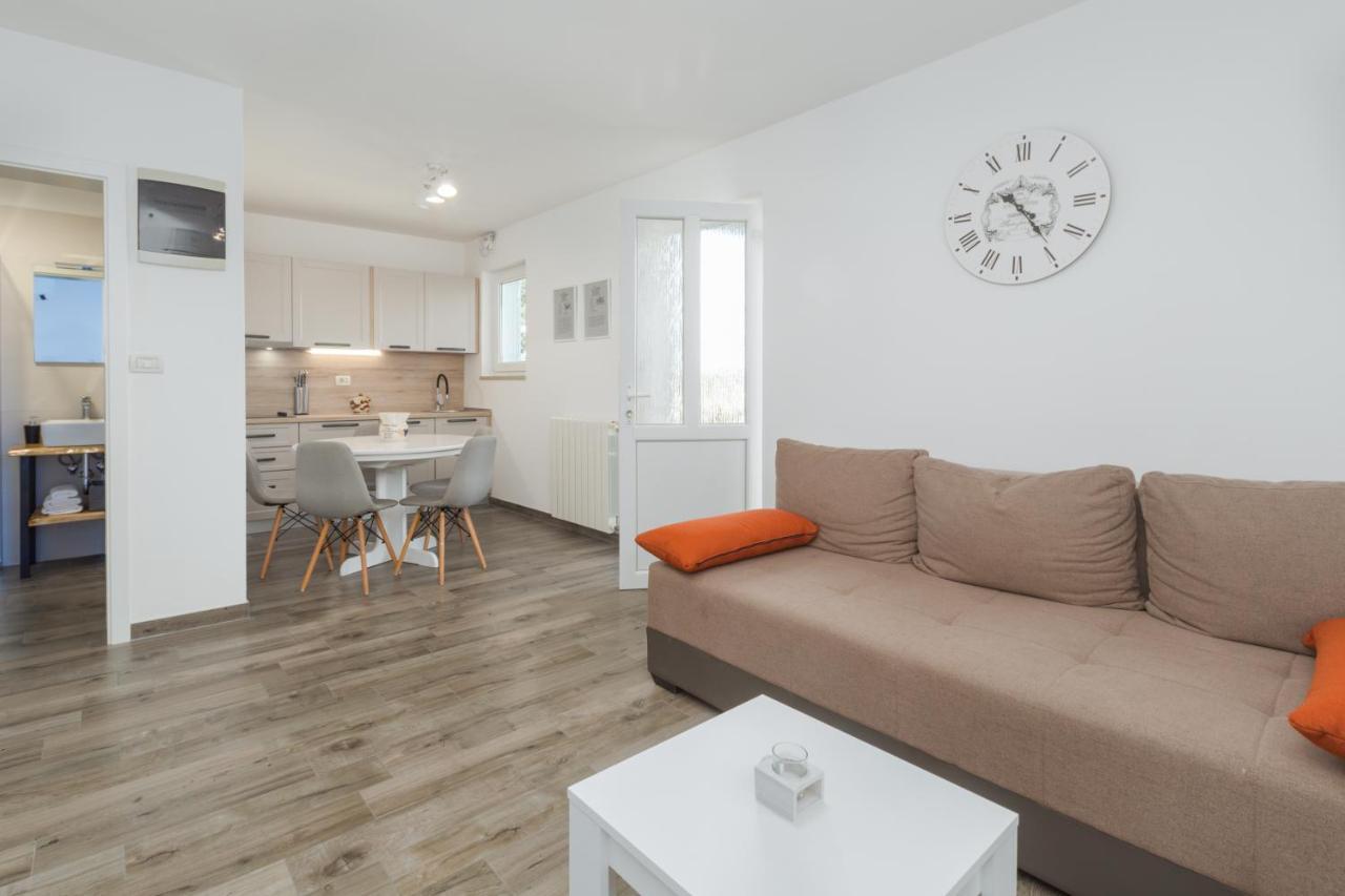 Apartmani Martincic Novigrad Istria Esterno foto