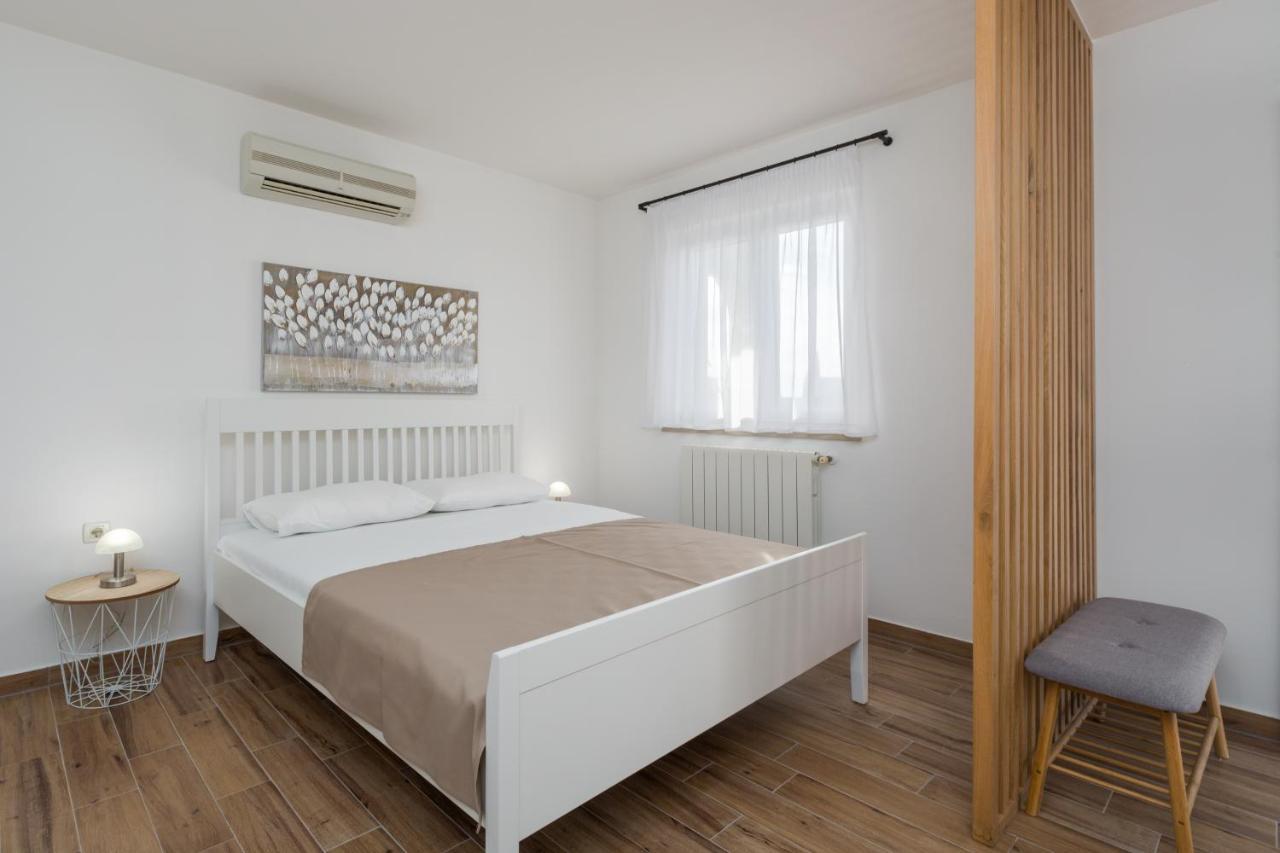 Apartmani Martincic Novigrad Istria Esterno foto